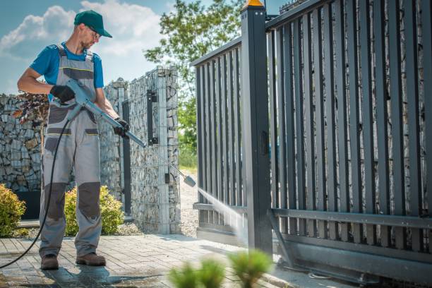 Best Deck and Patio Pressure Washing in Fairfield, IA